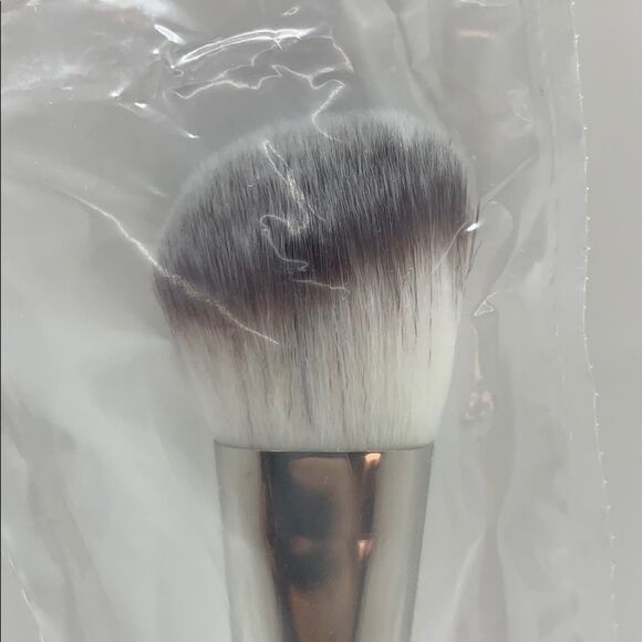 NWT RedAppleLipstick Vegan Blush Brush - Picture 5 of 5